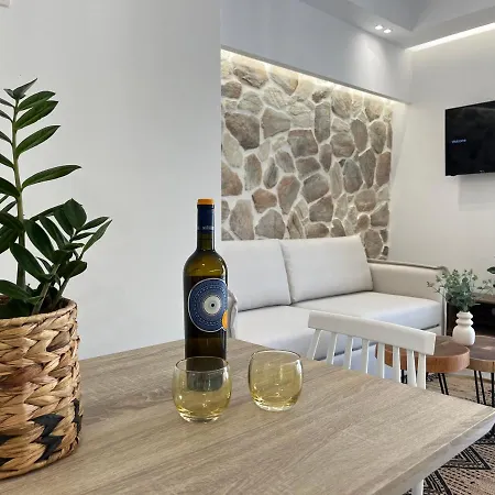 Aleria Apartment *