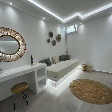 Aleria Apartment Naxos City
